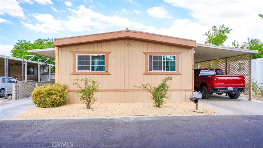 43850 20th E Street Unit 36, Lancaster, California 93535