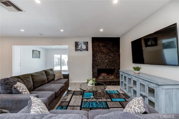19847 Arminta Street, Winnetka, California 91306