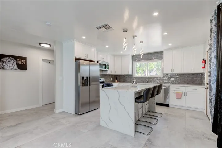19847 Arminta Street, Winnetka, California 91306