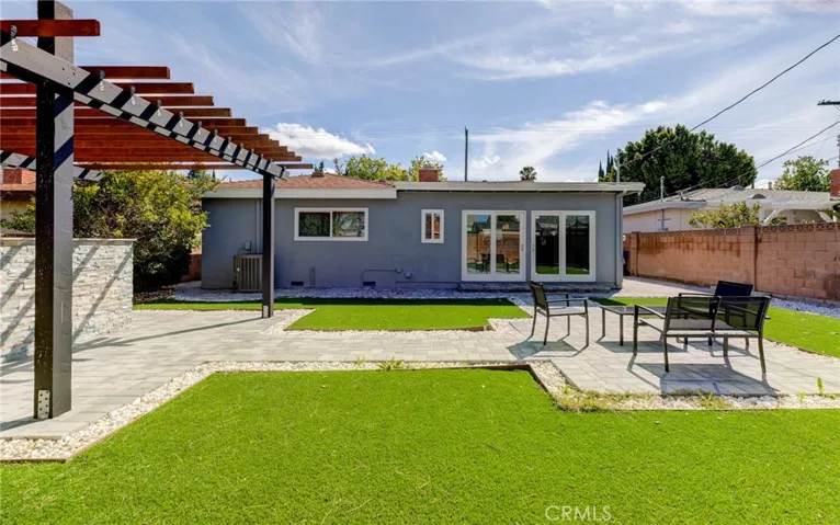 19847 Arminta Street, Winnetka, California 91306