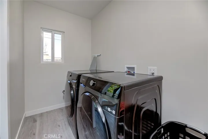 19847 Arminta Street, Winnetka, California 91306