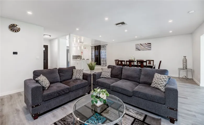 19847 Arminta Street, Winnetka, California 91306