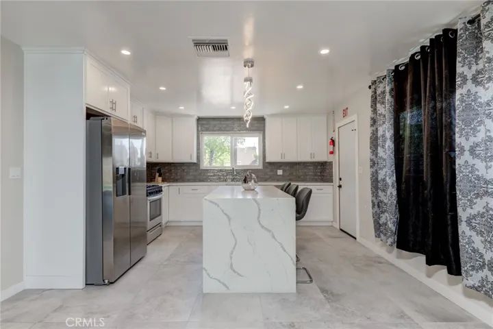 19847 Arminta Street, Winnetka, California 91306