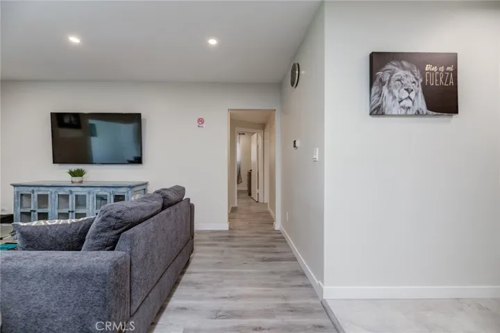 19847 Arminta Street, Winnetka, California 91306