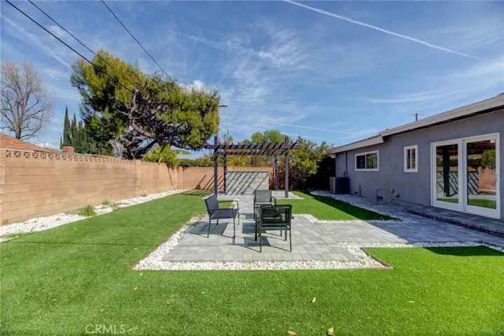 19847 Arminta Street, Winnetka, California 91306