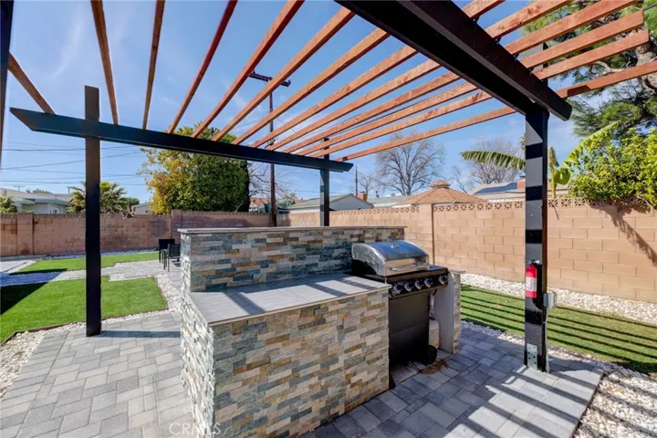 19847 Arminta Street, Winnetka, California 91306