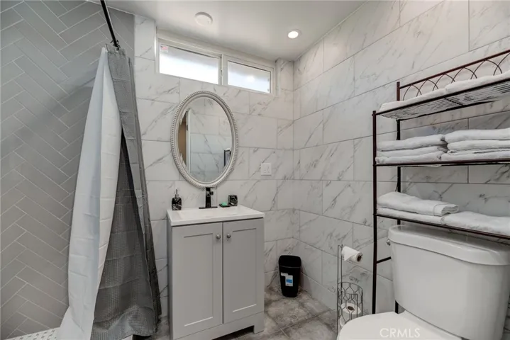 19847 Arminta Street, Winnetka, California 91306