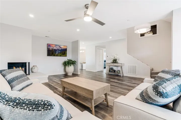 243 Virginia Drive, Ventura, California 93003