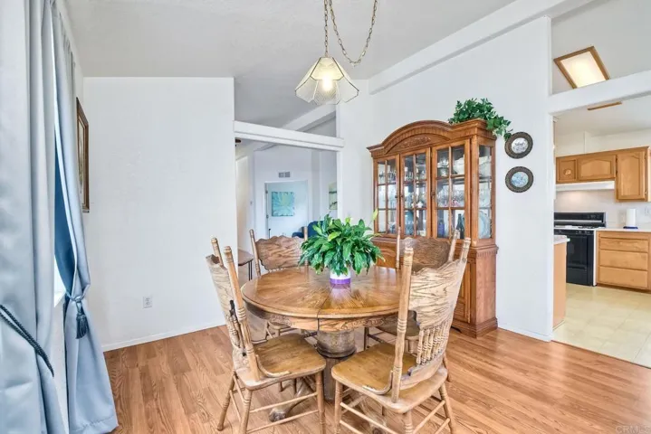 6503 Friendly Place, Carlsbad, California 92011