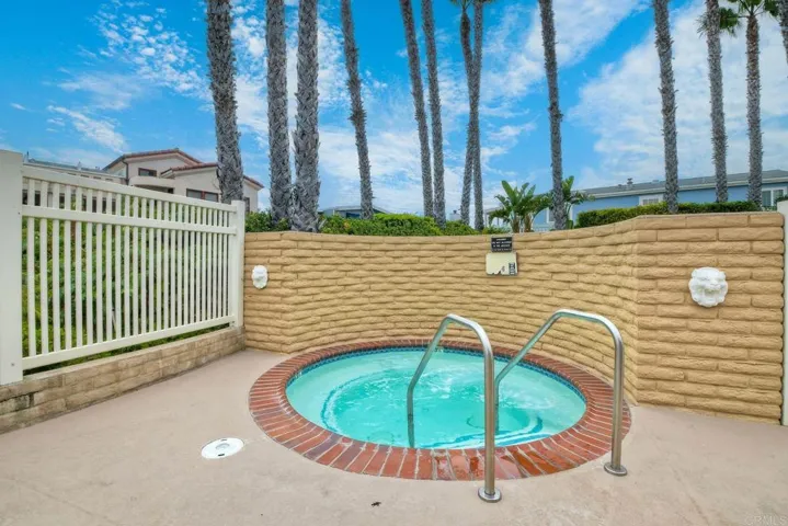 6503 Friendly Place, Carlsbad, California 92011