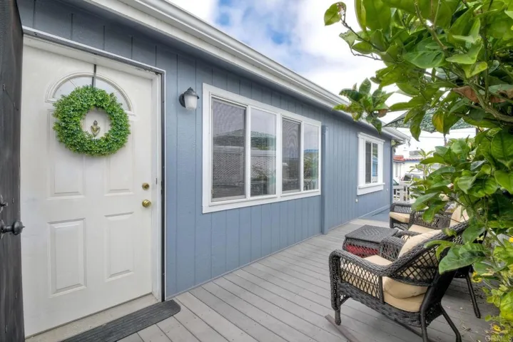 6503 Friendly Place, Carlsbad, California 92011