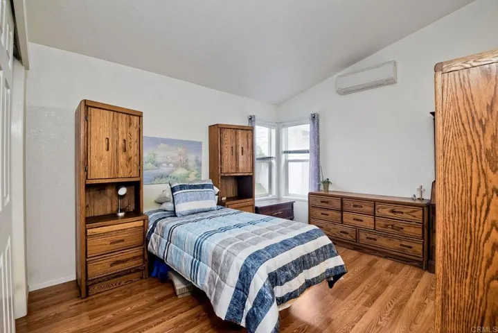 6503 Friendly Place, Carlsbad, California 92011