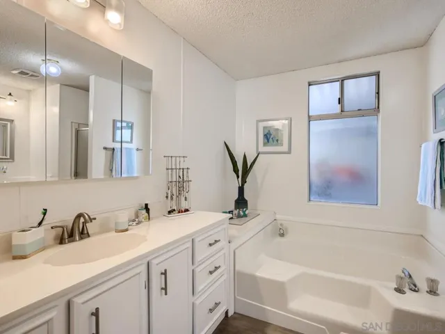 276 N El Camino Real Unit 27, Oceanside, California 92058