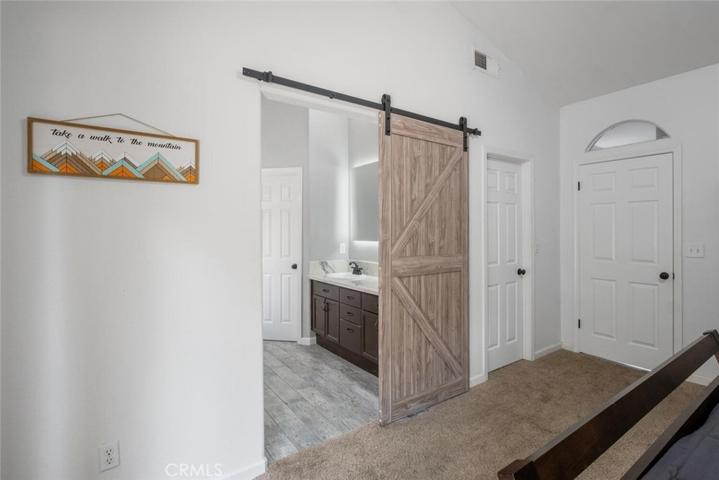 2132 E Lexington Avenue, Fresno, California 93720