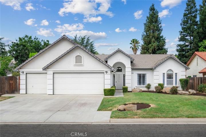 2132 E Lexington Avenue, Fresno, California 93720