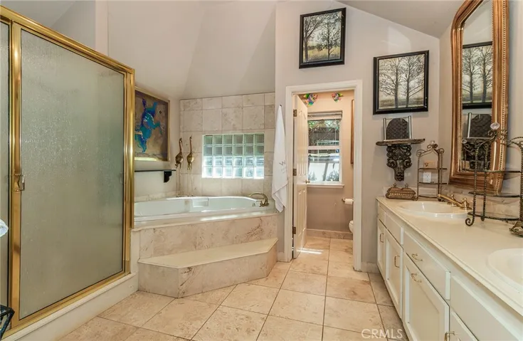 287 Trout Lake Drive, Sanger, California 93657