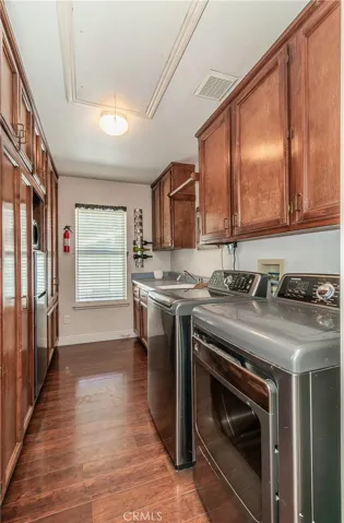 287 Trout Lake Drive, Sanger, California 93657