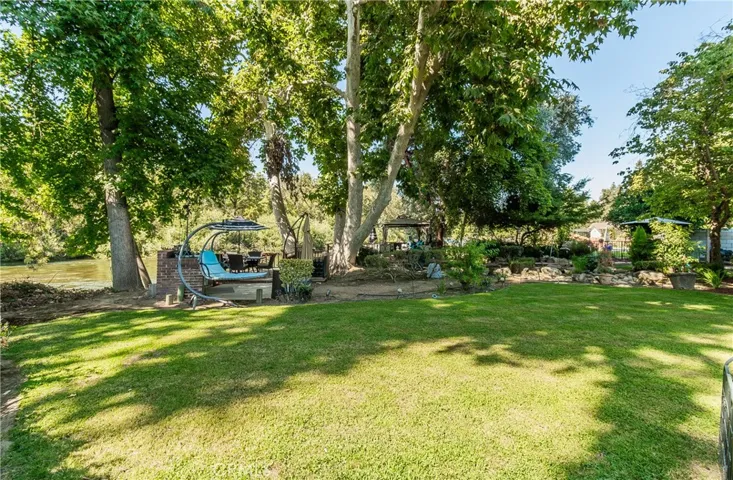 287 Trout Lake Drive, Sanger, California 93657