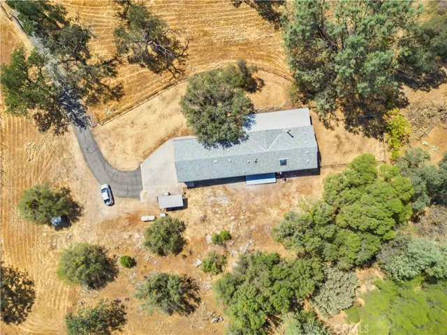 29927 Waterleaf Lane, Prather, California 93651