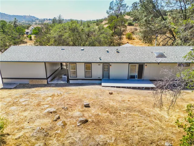 29927 Waterleaf Lane, Prather, California 93651