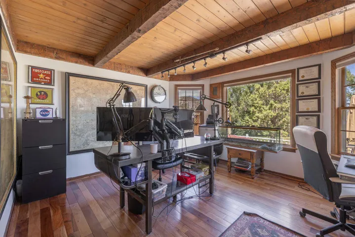 Office1