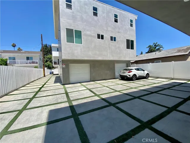 14249 Sylvan Street, Van Nuys, California 91401