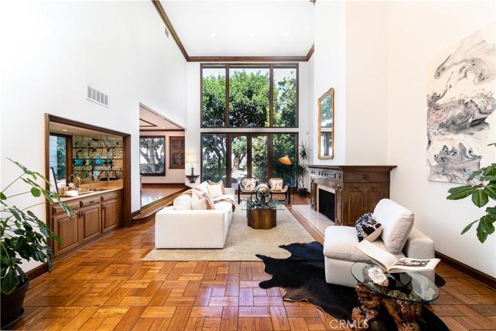 2086 Ridge Drive, Los Angeles, California 90049
