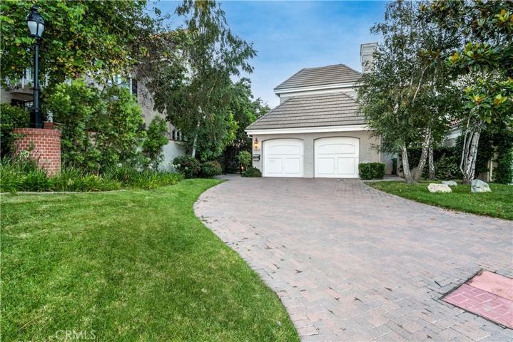 2086 Ridge Drive, Los Angeles, California 90049