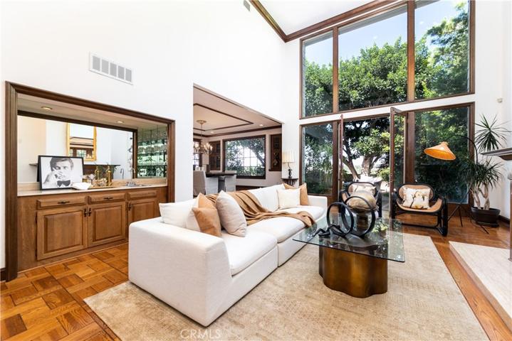 2086 Ridge Drive, Los Angeles, California 90049