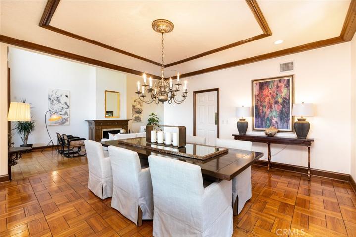 2086 Ridge Drive, Los Angeles, California 90049