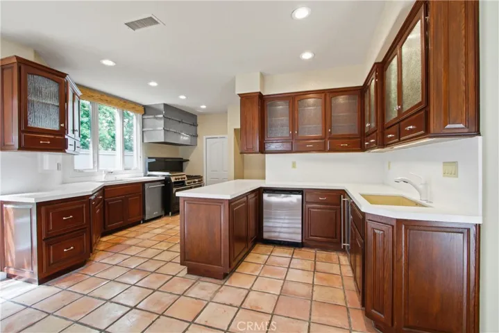 411 E 15th Street, Newport Beach, California 92663