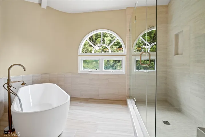 411 E 15th Street, Newport Beach, California 92663