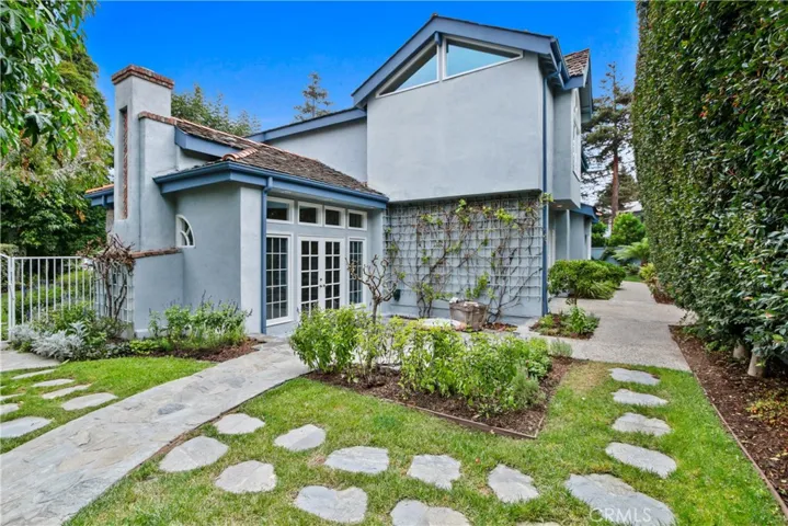 411 E 15th Street, Newport Beach, California 92663