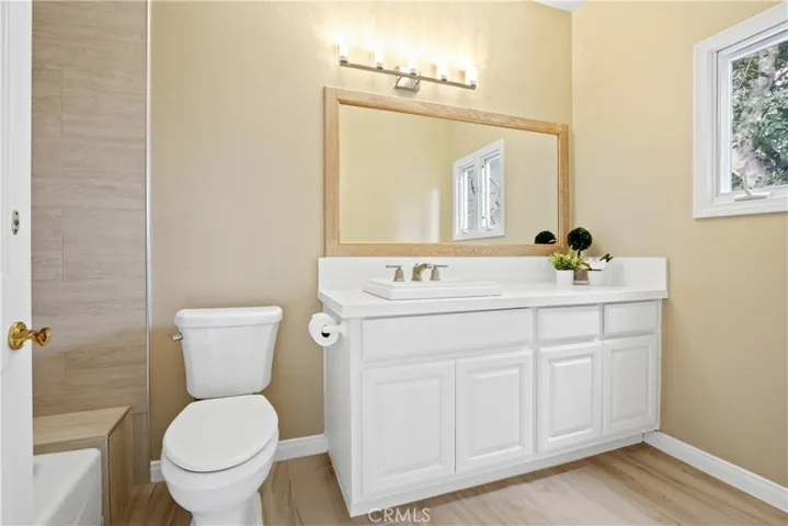 411 E 15th Street, Newport Beach, California 92663