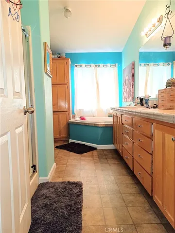 20401 Soledad Canyon Rd Unit 822, Canyon Country, California 91351