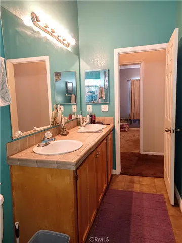 20401 Soledad Canyon Rd Unit 822, Canyon Country, California 91351