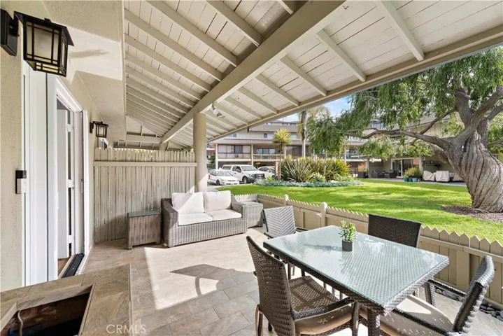 106 Blue Lagoon, Laguna Beach, California 92651