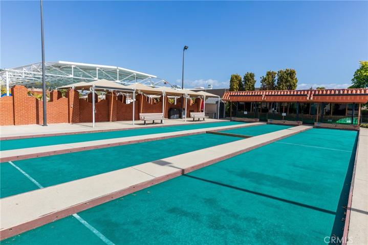 5488 Paseo Del Lago W Unit B, Laguna Woods, California 92637