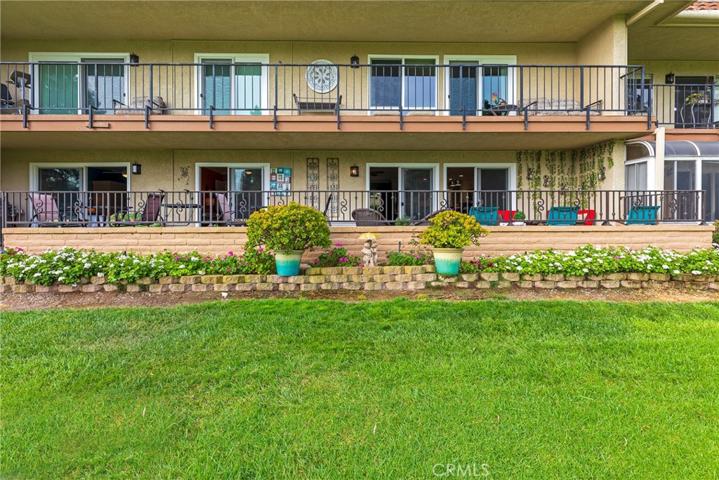 5488 Paseo Del Lago W Unit B, Laguna Woods, California 92637