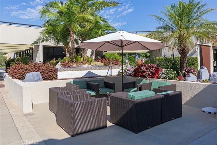 5488 Paseo Del Lago W Unit B, Laguna Woods, California 92637