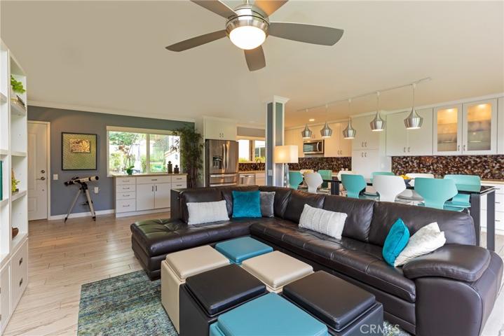 5488 Paseo Del Lago W Unit B, Laguna Woods, California 92637
