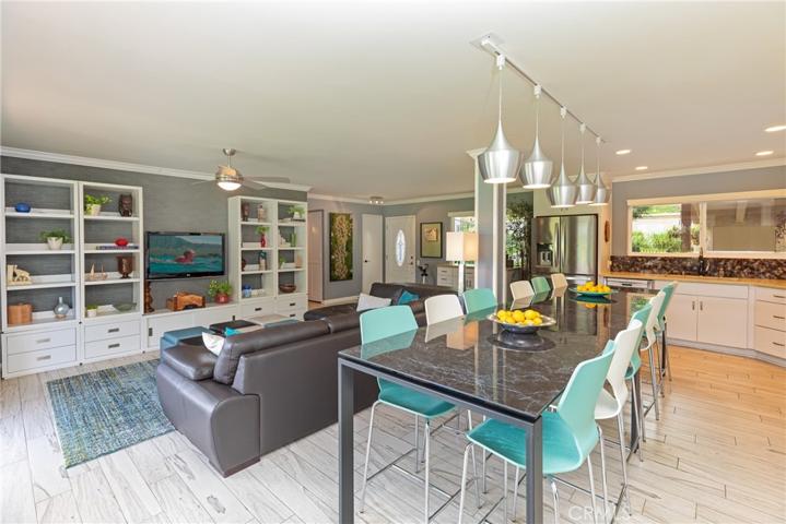 5488 Paseo Del Lago W Unit B, Laguna Woods, California 92637