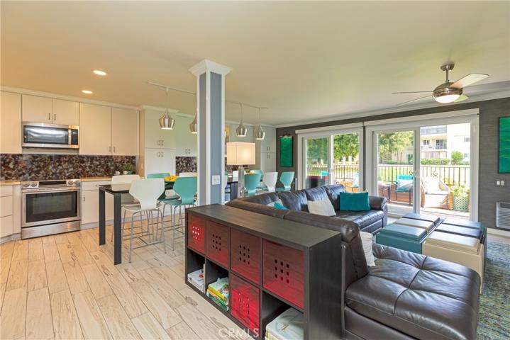 5488 Paseo Del Lago W Unit B, Laguna Woods, California 92637