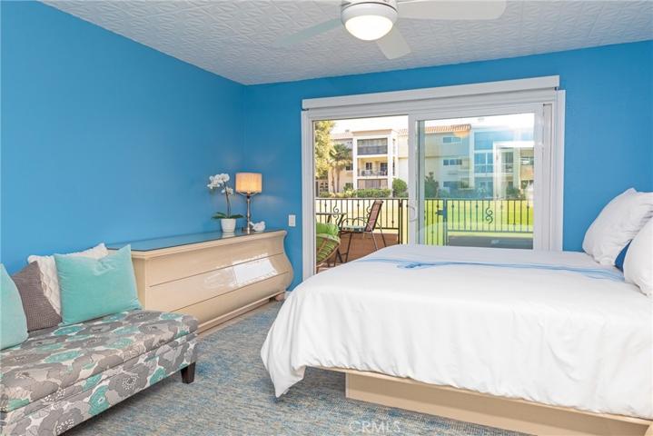 5488 Paseo Del Lago W Unit B, Laguna Woods, California 92637