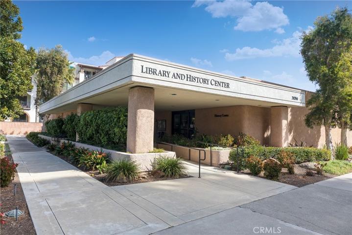 5488 Paseo Del Lago W Unit B, Laguna Woods, California 92637