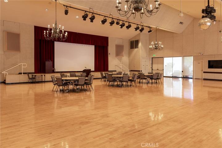 5488 Paseo Del Lago W Unit B, Laguna Woods, California 92637