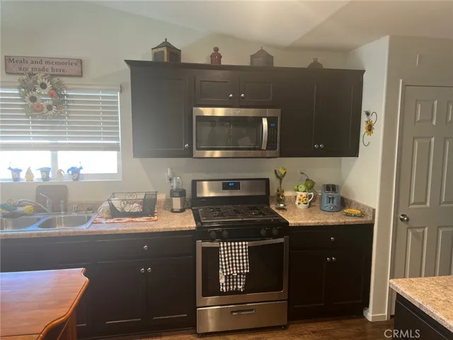 11961 Sierra Road, Victorville, California 92392
