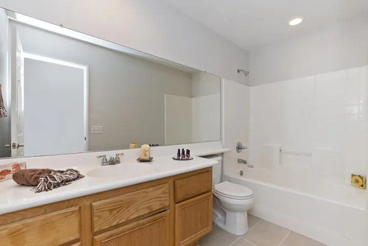 024_Bathroom