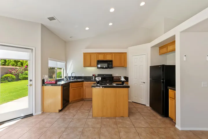 014_Kitchen