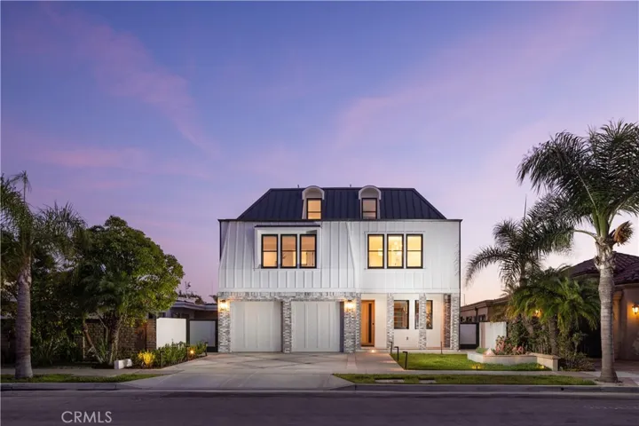 17007 Edgewater Lane, Huntington Beach, California 92649